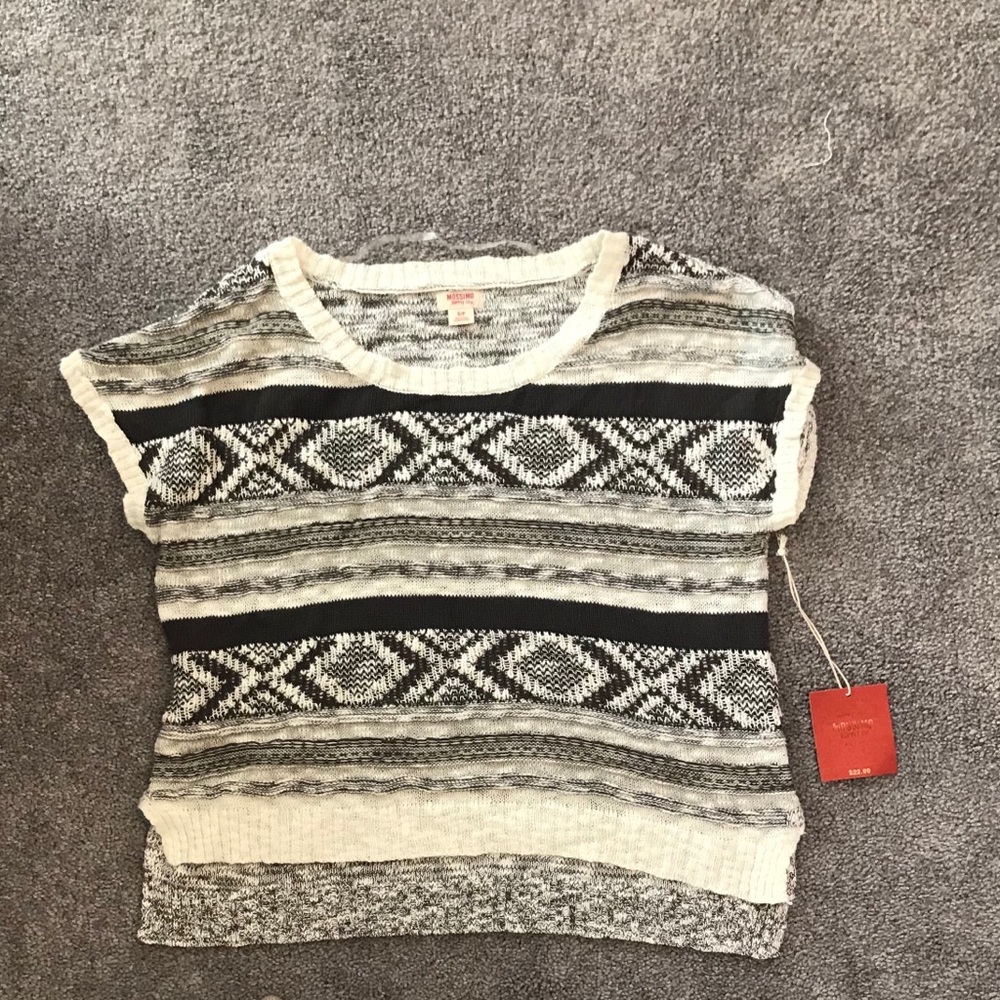 Mossimo tribal sweater